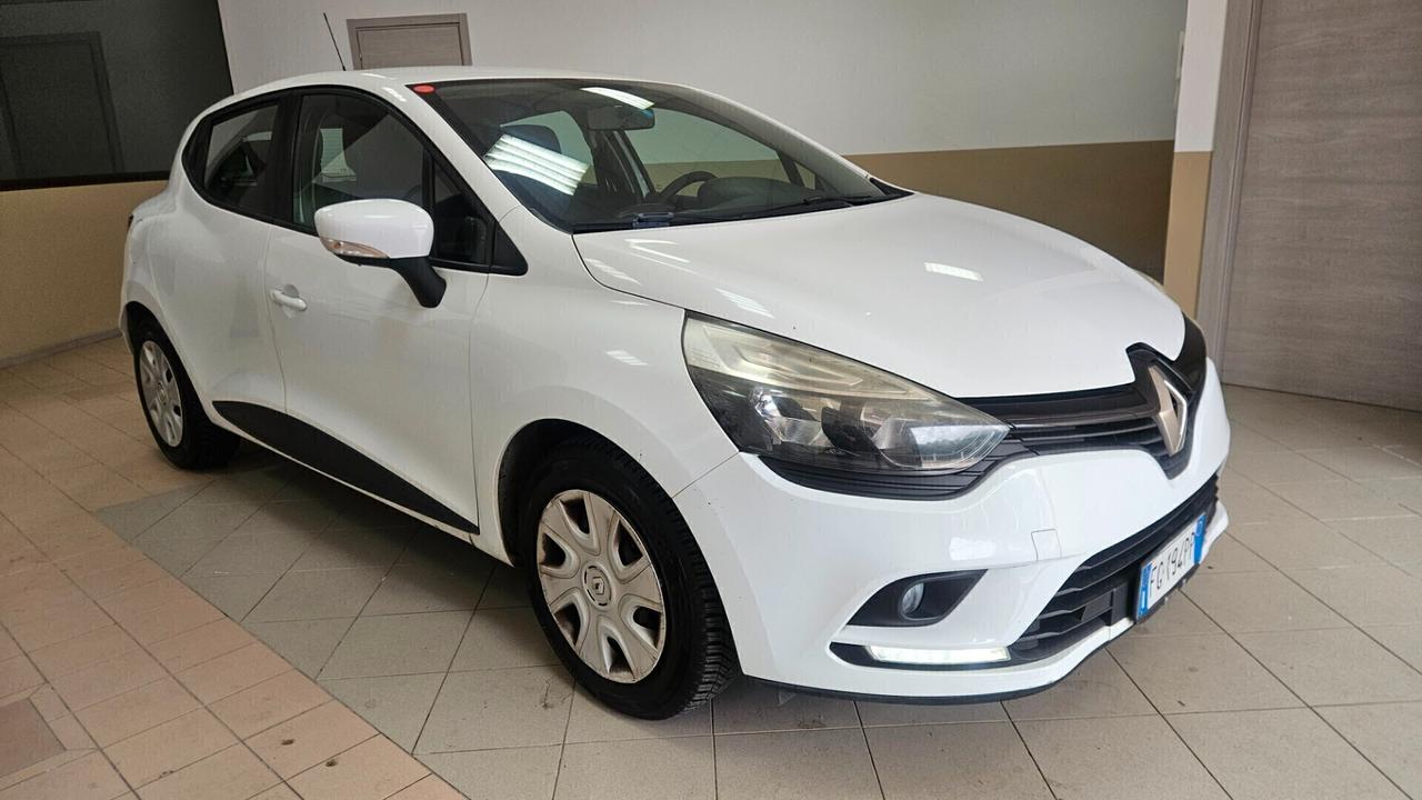 Renault Clio dCi 8V 75 CV Start&Stop 5 porte Energy Intens