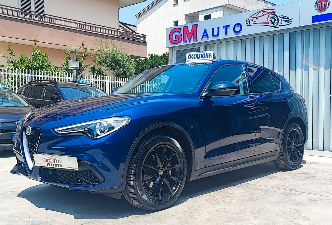 Stelvio italiana diesel 190 CV Q4 Executive 2021
