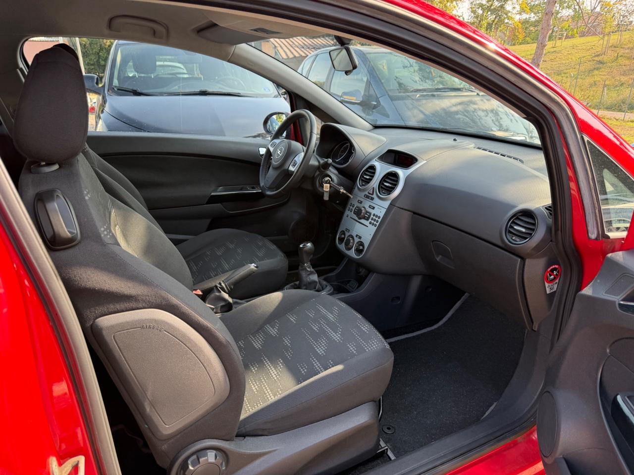 Opel Corsa 1.2 85CV 3 porte GPL-TECH Club