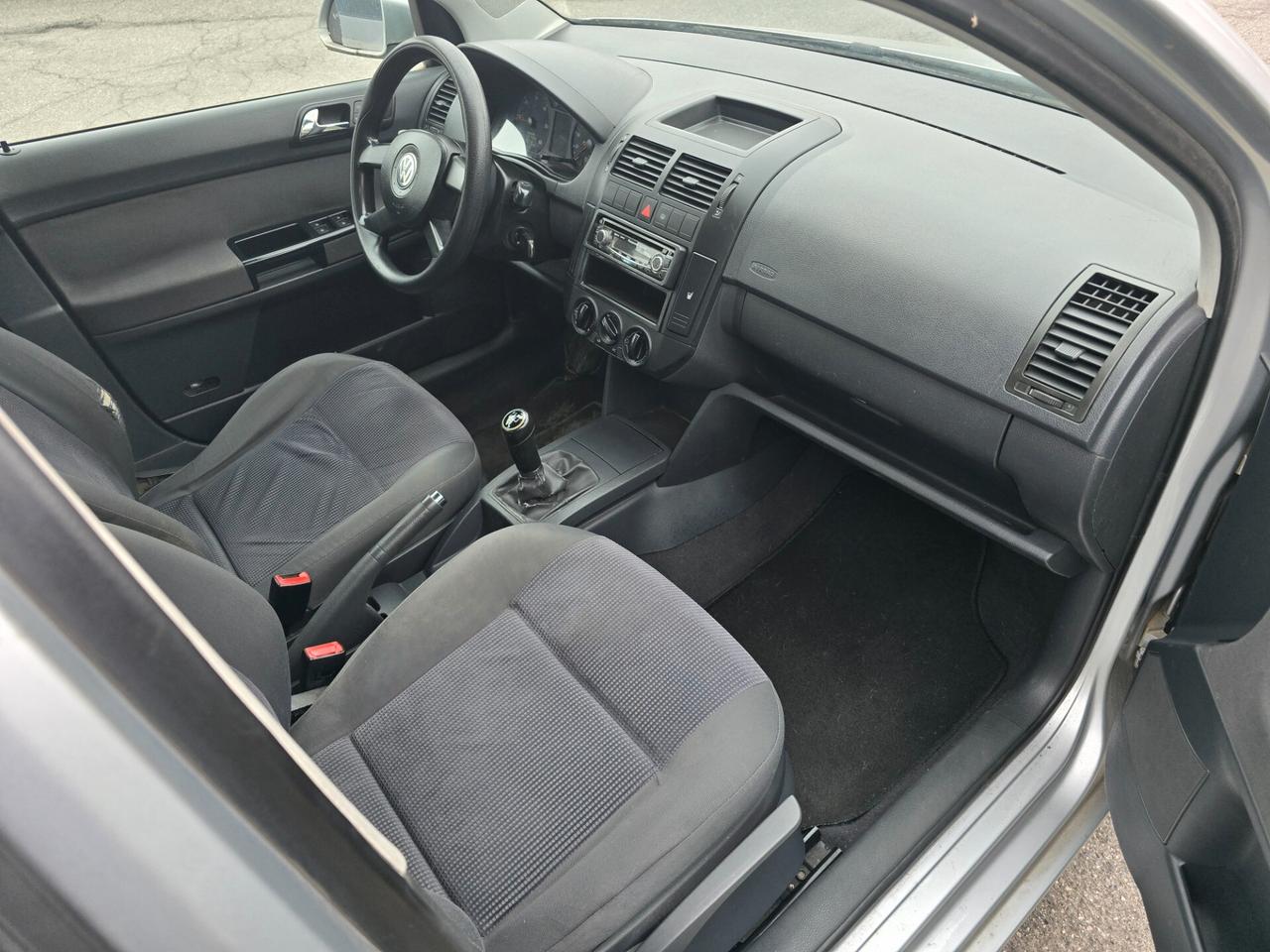 VOLKSWAGEN POLO 1.4 TDI "OK NEOPATENTATI"