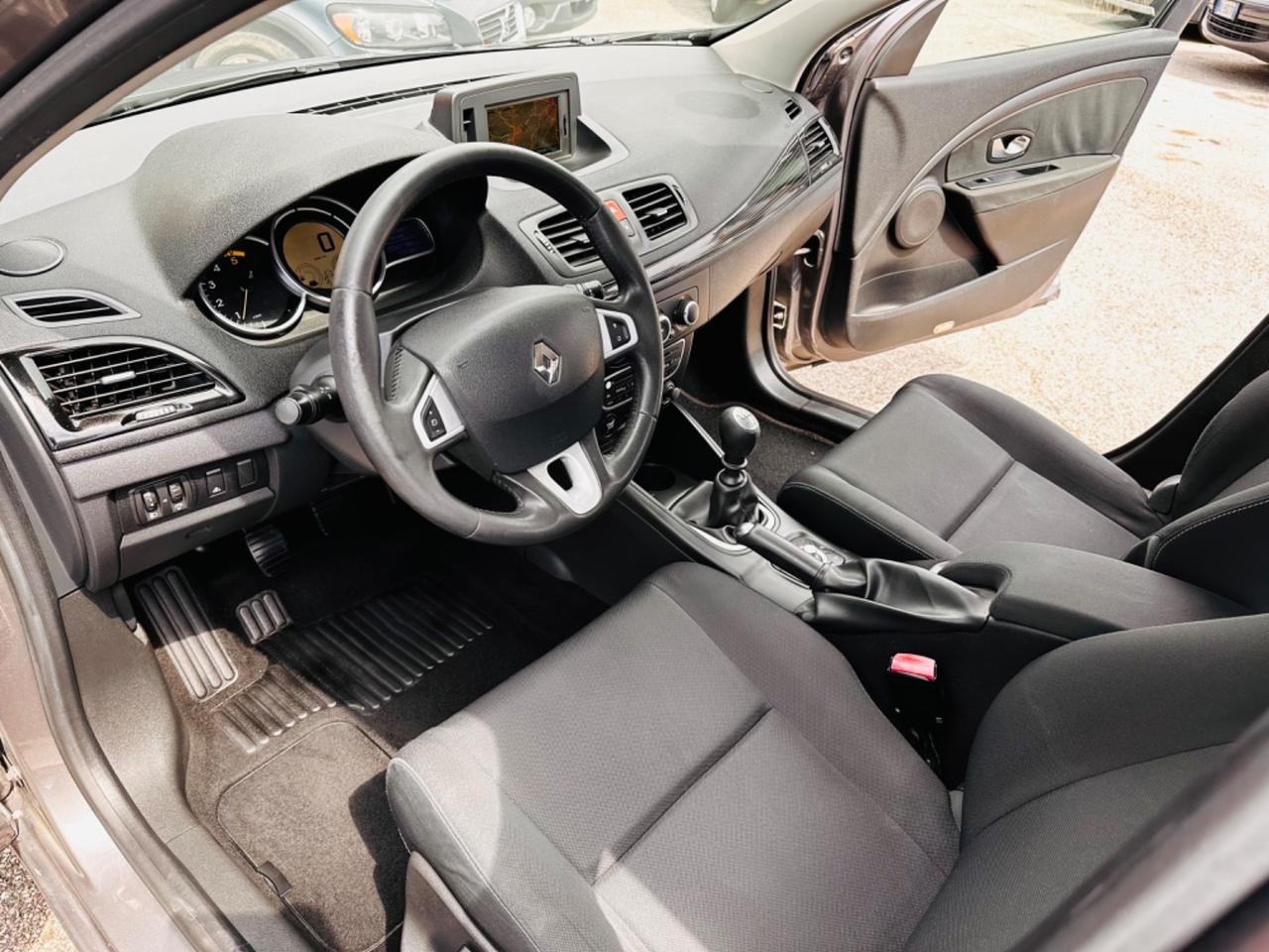 Renault Mégane 1.5 dCi 110CV EDC SporTour GT Line