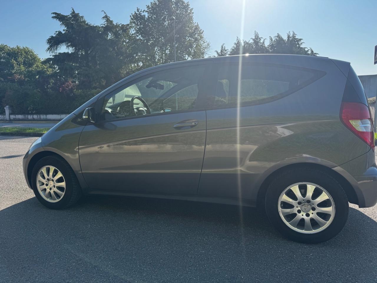 Mercedes-benz A 150 1.5 benzina, anno 2010