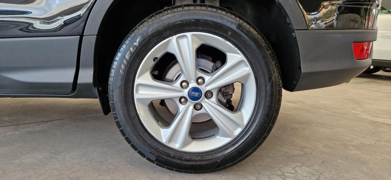 Ford Kuga 2.0 TDCi 120cv 2WD Titanium