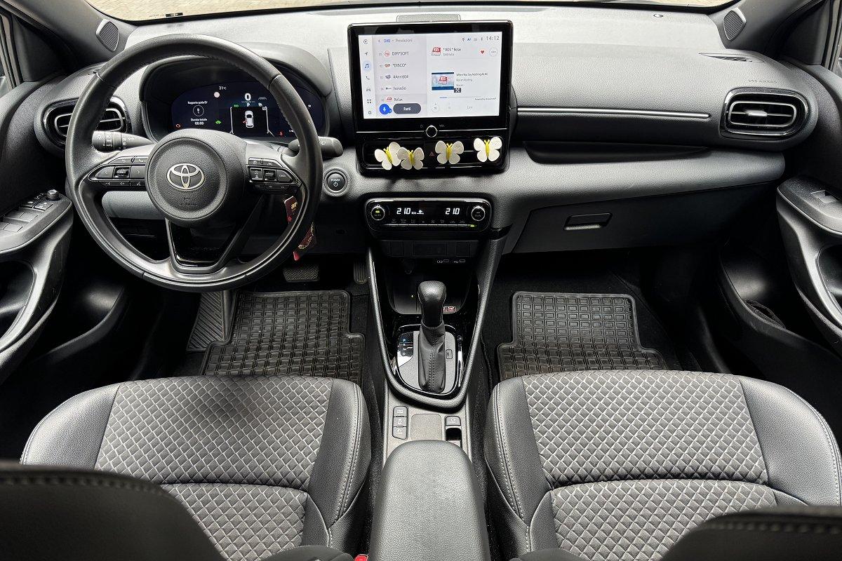 TOYOTA Yaris 1.5 130 Hybrid 5 porte Lounge