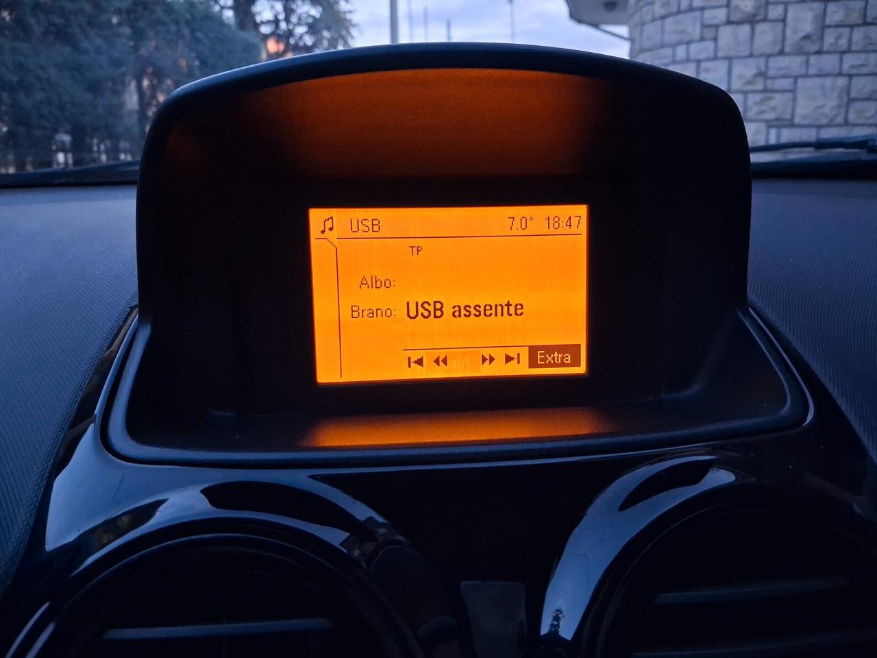 Opel Corsa 1.2 85CV 5 porte GPL-TECH Edition