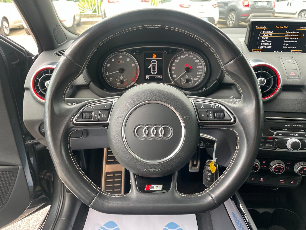 Audi A1 S1 2.0 TFSI quattro "KM 77.000"