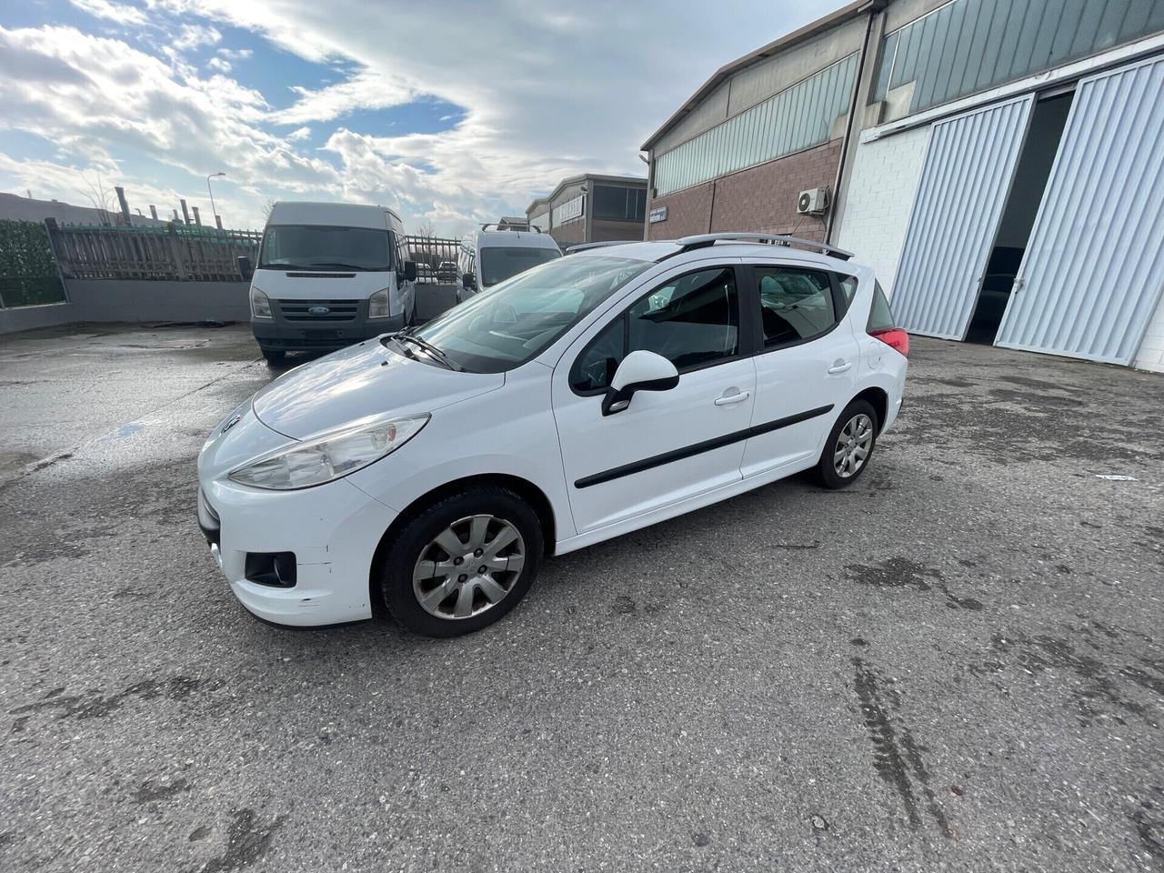 Peugeot 207 1.6 8V HDi 93CV SW Access