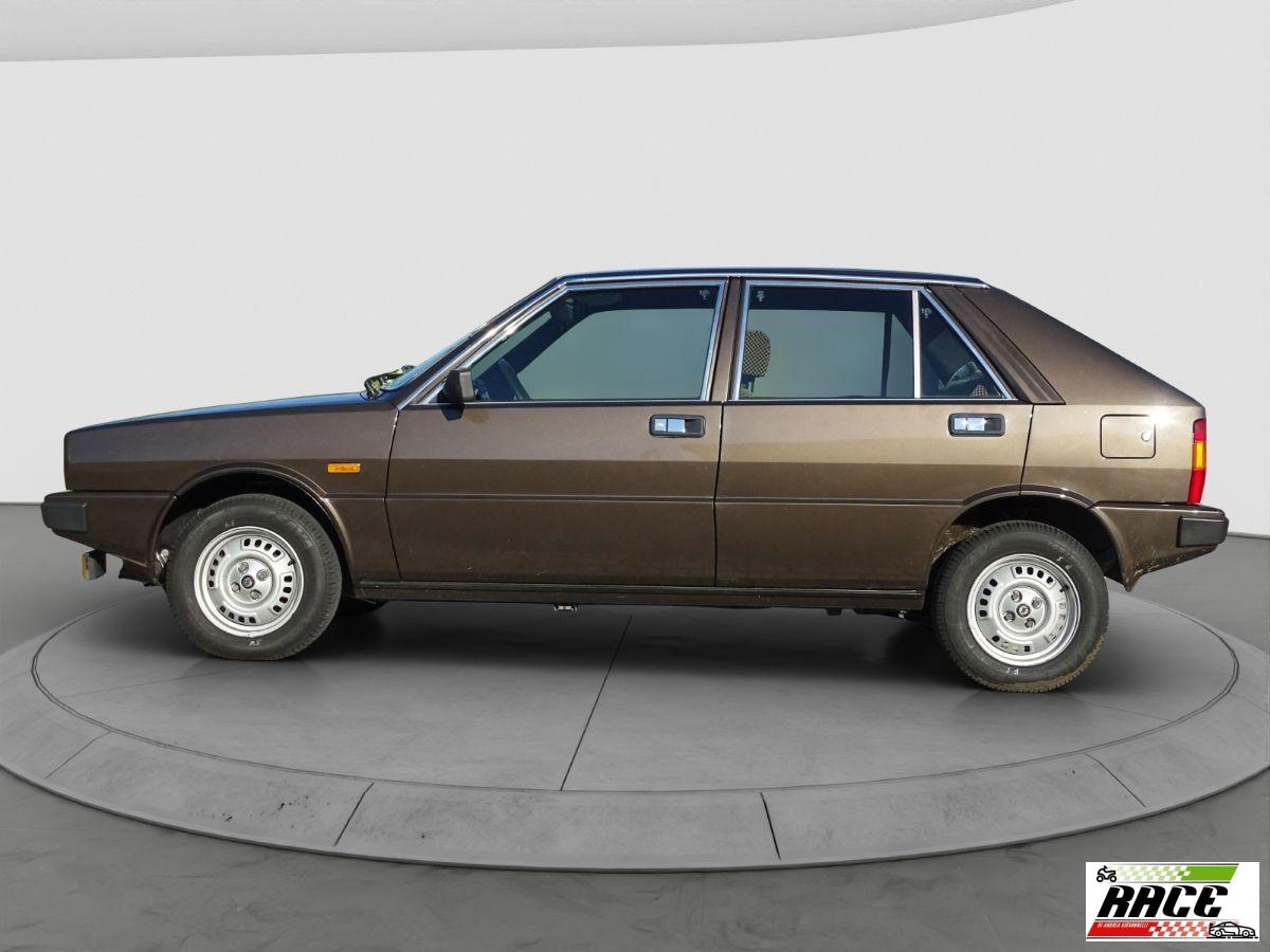 LANCIA - Delta - 1.5