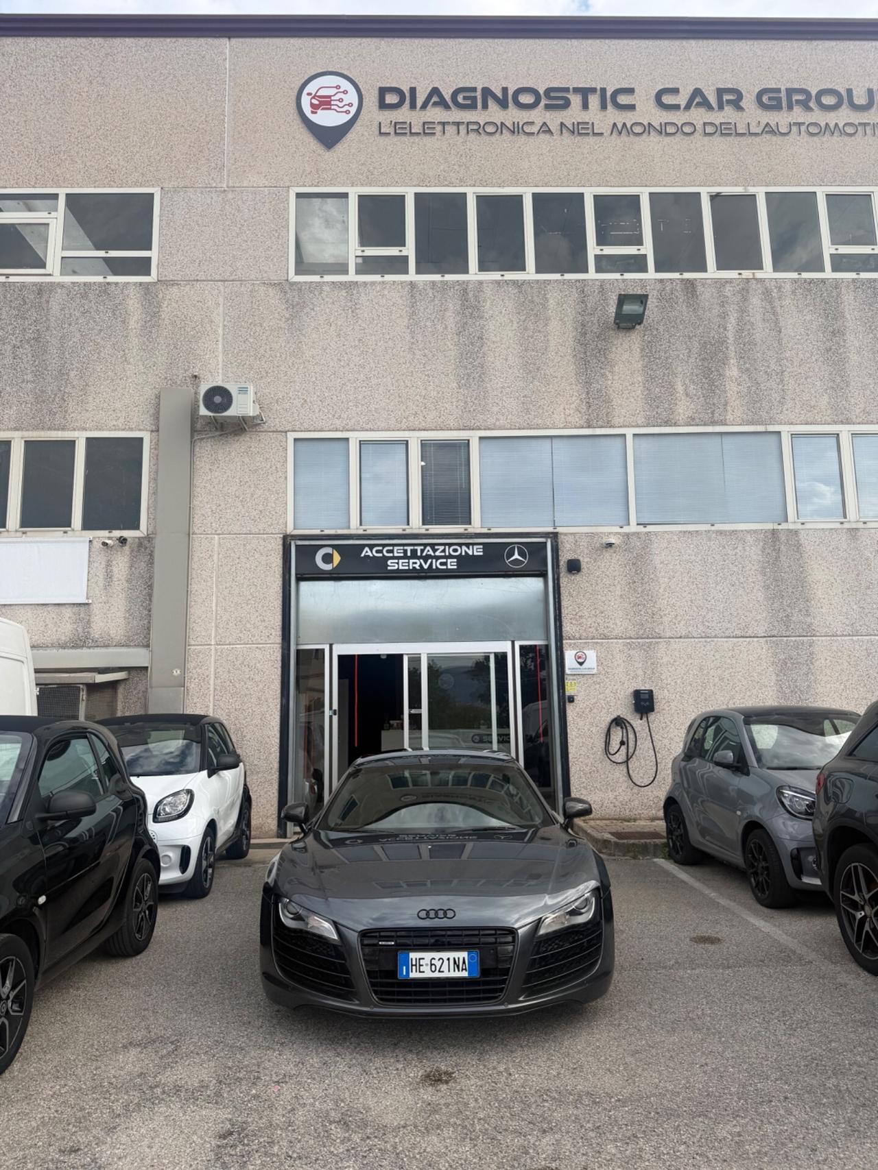 Audi R8 4.2 V8 FSI quattro R tronic