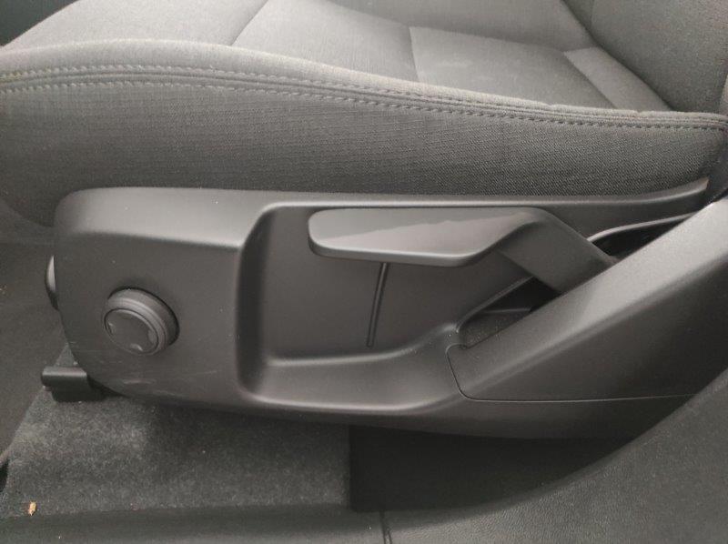 VOLVO XC40 (2017-->) - XC40 B3 automatico Essential