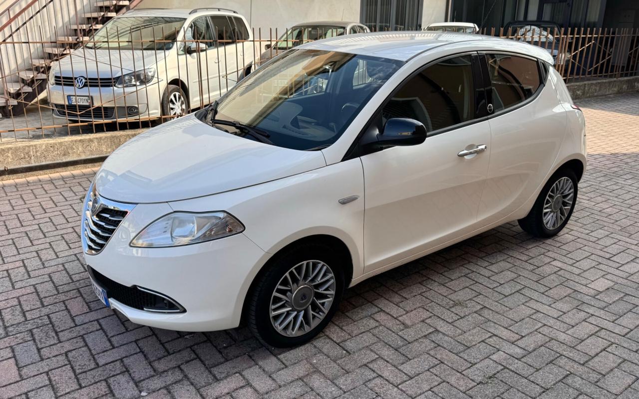 Lancia Ypsilon 1.2 GPL Ok Neopatentati