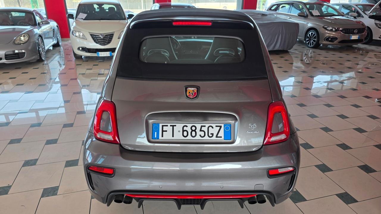 Abarth 500 C 1.4 Turbo T-Jet MTA Bicolore da €150/mese