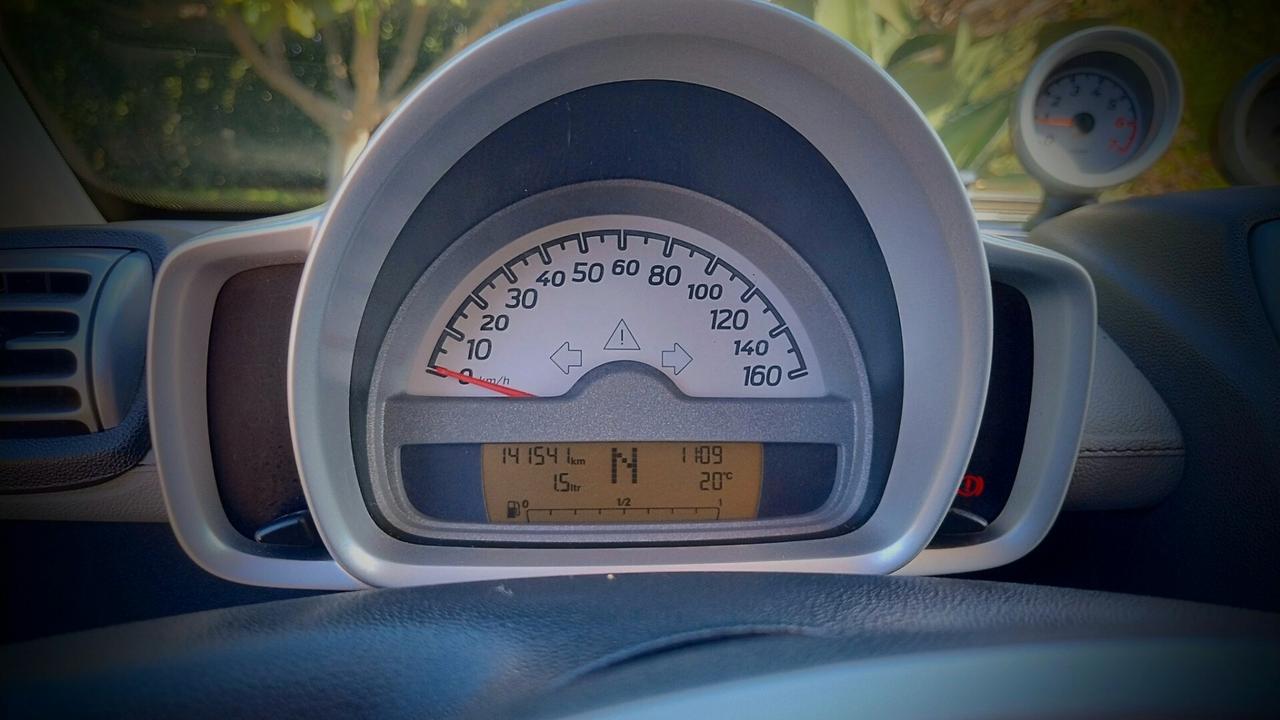 Smart ForTwo 1000 52 kW coupé pure