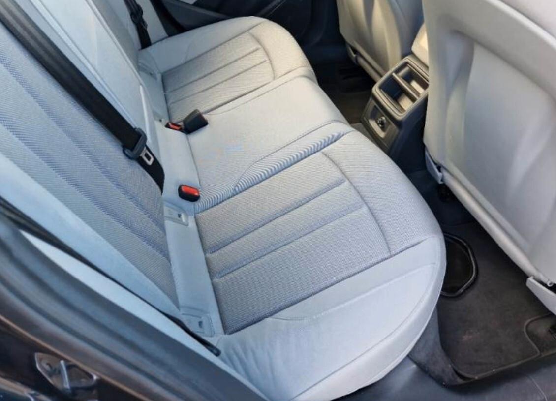 Audi A4 Avant 40 TFSI S tronic Business Advanced