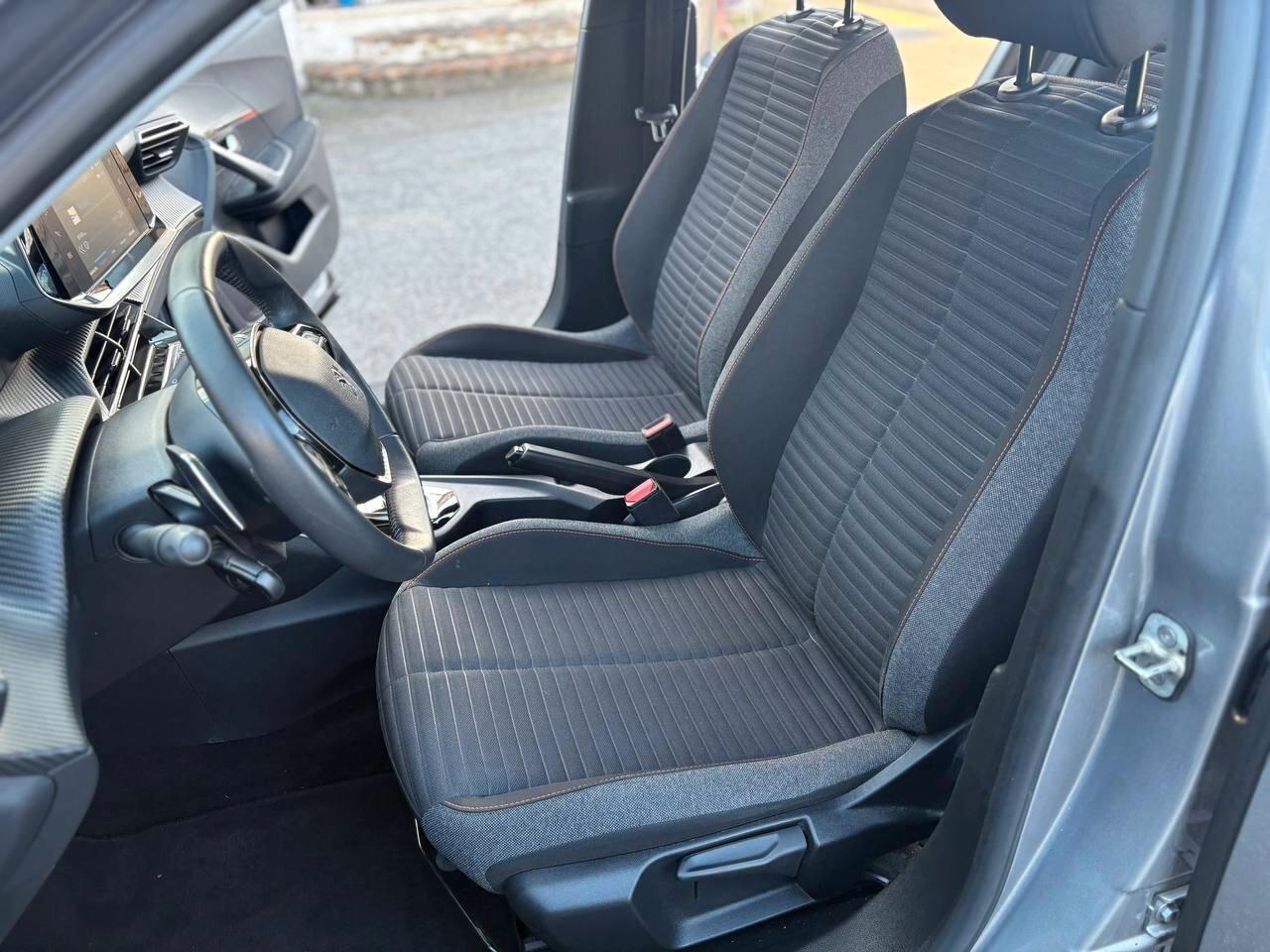 Peugeot 2008 PureTech 130 S&S GT