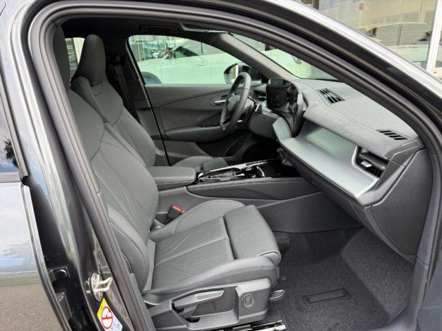 AUDI Q3 SPB TDI 110 kW S tronic S Line edition TETTO - NAV