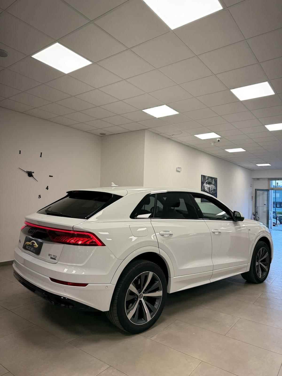 Audi Q8 50 TDI 286 CV quattro tiptronic Sport