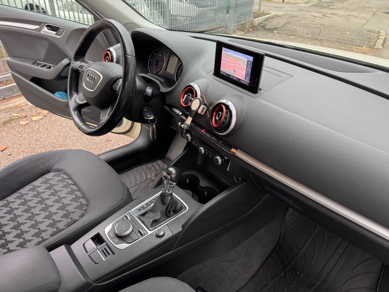 Audi A3 SPB 1.6 TDI clean diesel S tronic garanzia 12 mesi