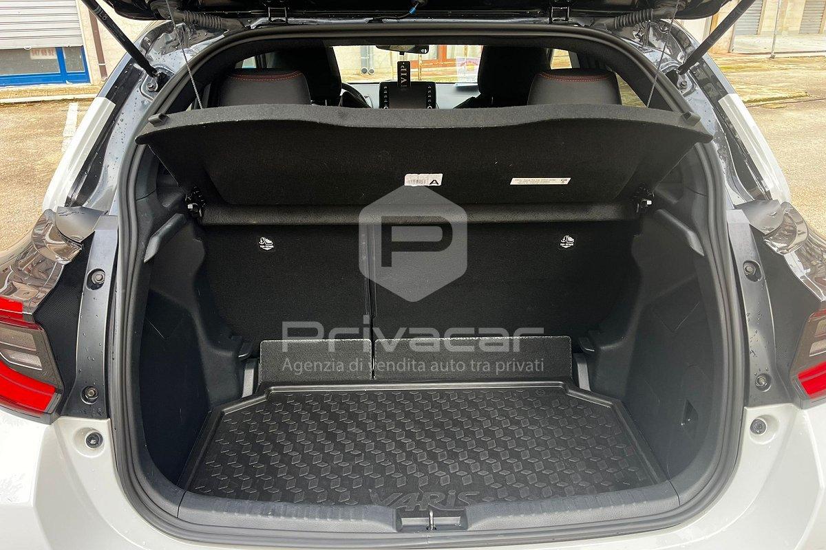 TOYOTA Yaris 1.5 Hybrid 5 porte GR Sport