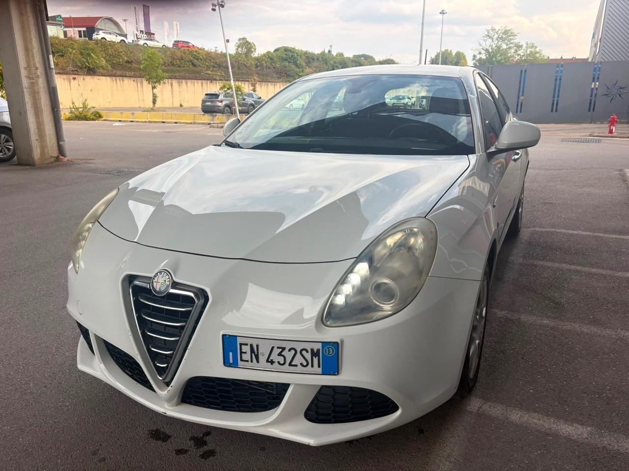 Alfa Romeo Giulietta 1.6 JTDm-2 105 CV Exclusive
