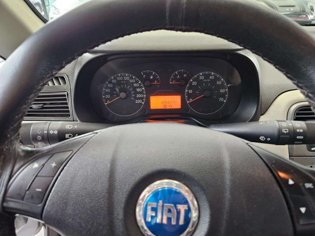 Fiat Grande Punto 5p 1.3 mjt 16v Emotion 90cv NEOPATENTATI