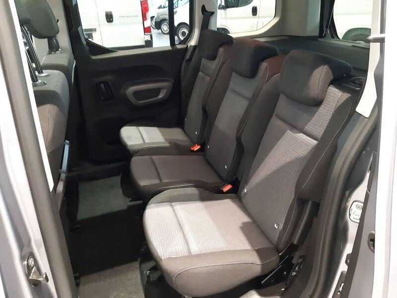 Toyota Proace City Verso 1.5D 130 CV S&S Short A/T Luxury