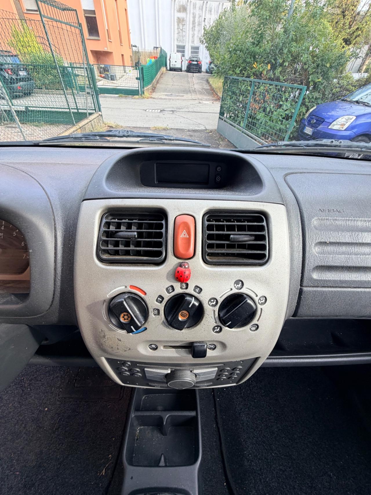 Opel Agila 1.2 16V Enjoy gpl