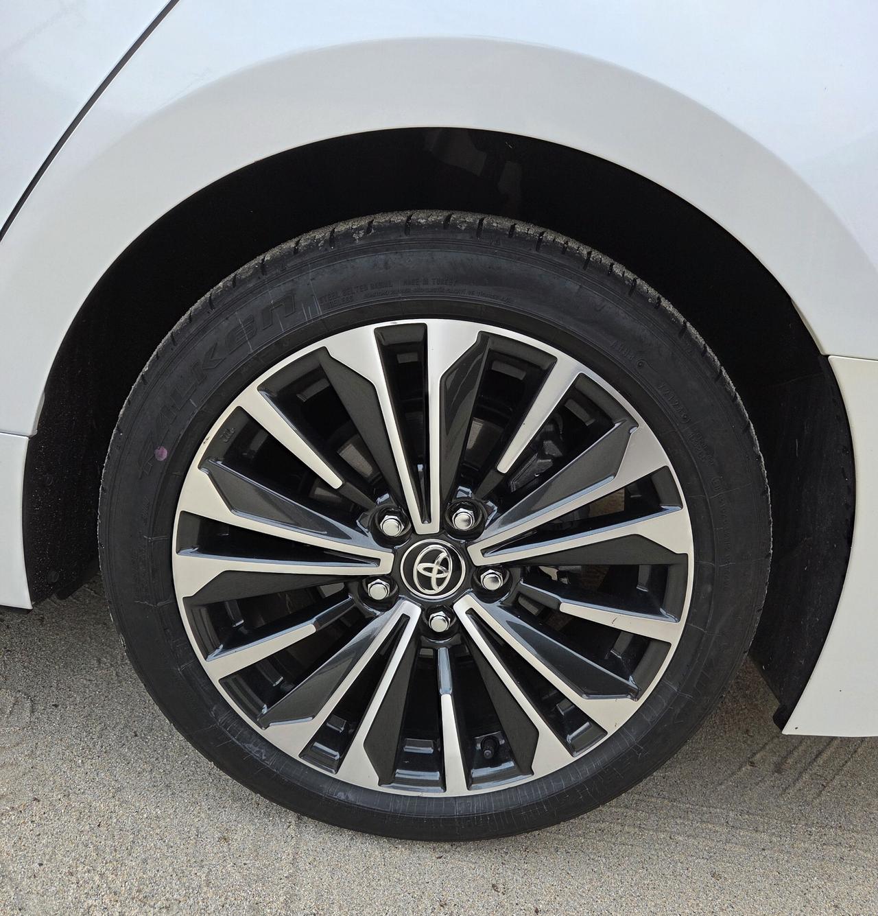 Toyota Corolla Active 1.8 Hybrid Touring Sports