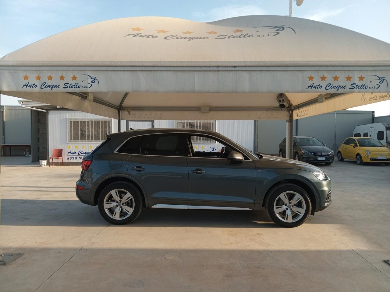 AUDI Q5 S.LINE CON TETTO APRIBIL. DISEL 2.O C.V 190 PERFETTA