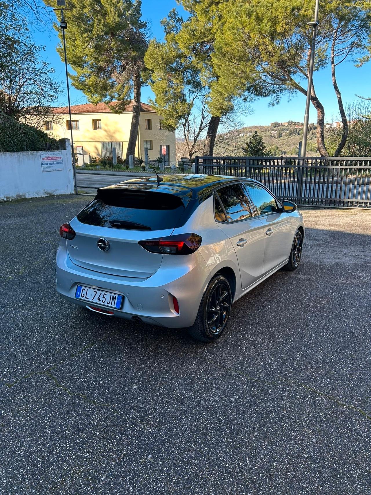 Opel Corsa 1.5 D 100 CV Design & Tech
