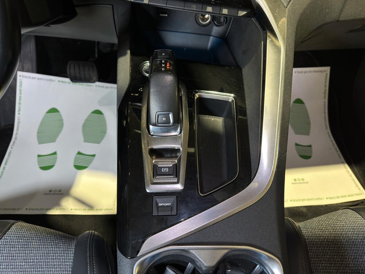 Peugeot 3008 1.2 puretech t GT LINE S&S