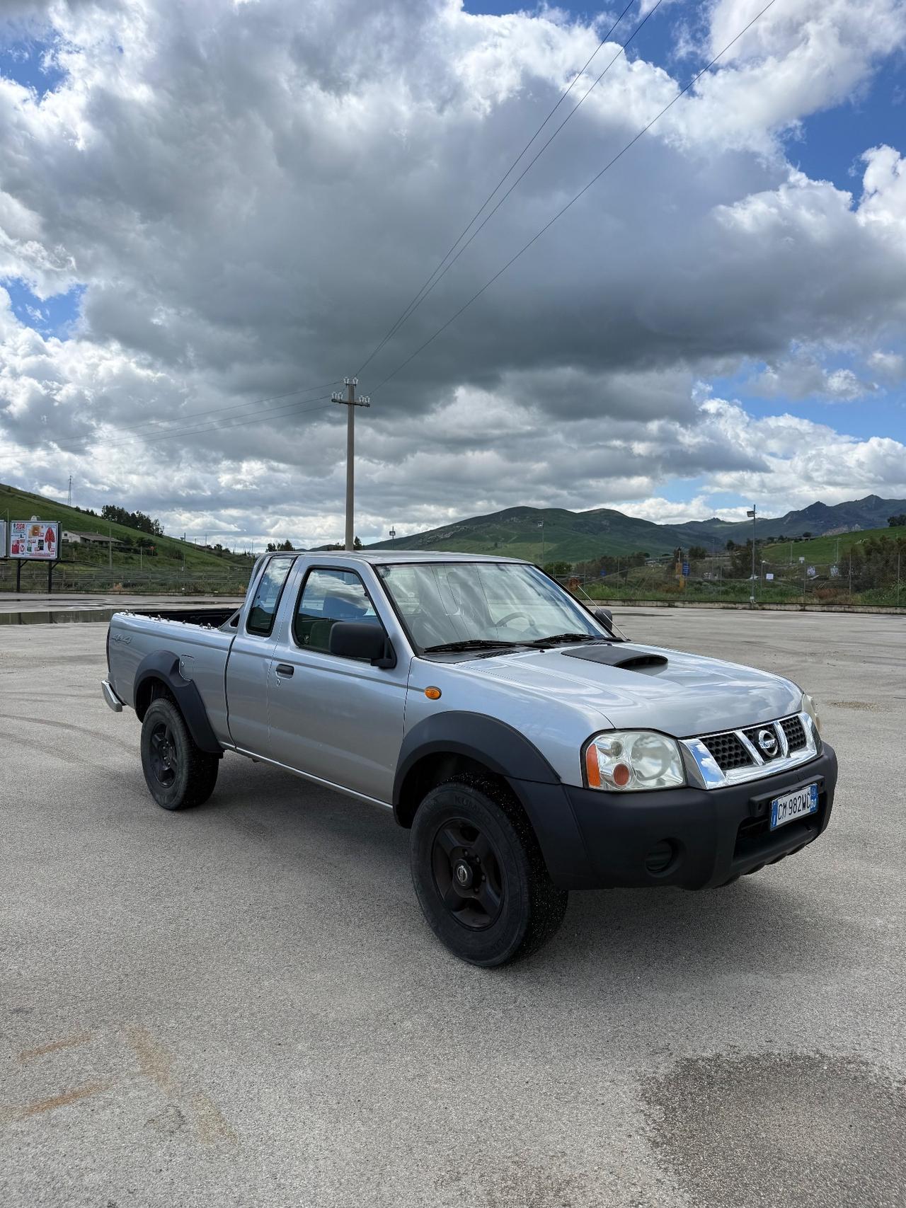 Nissan Pick Up Pick-up 2.5 TD 2 porte King Cab