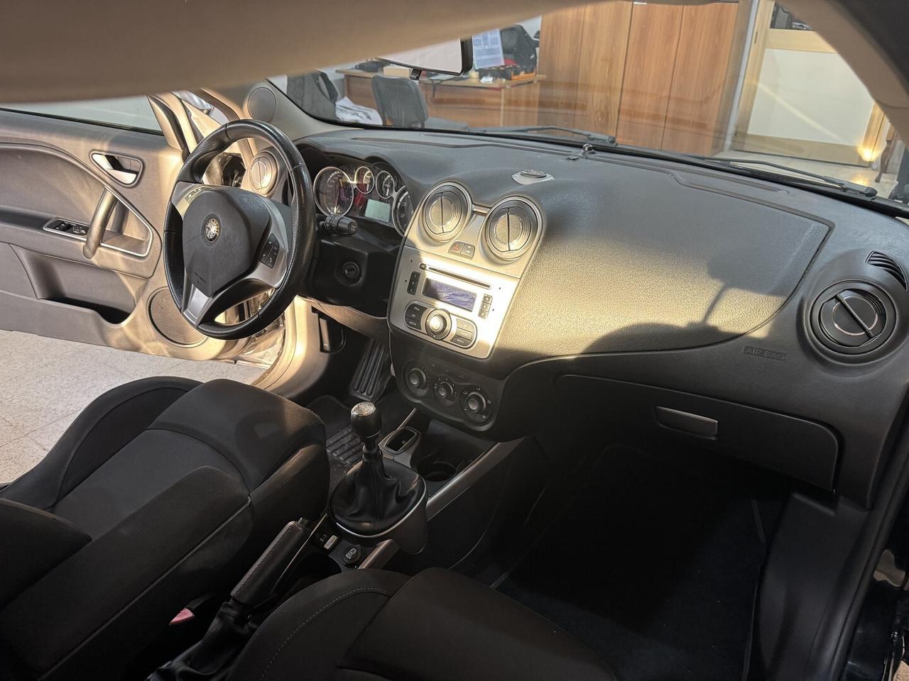ALFA MiTo 1.4 Benz. 77 cv.