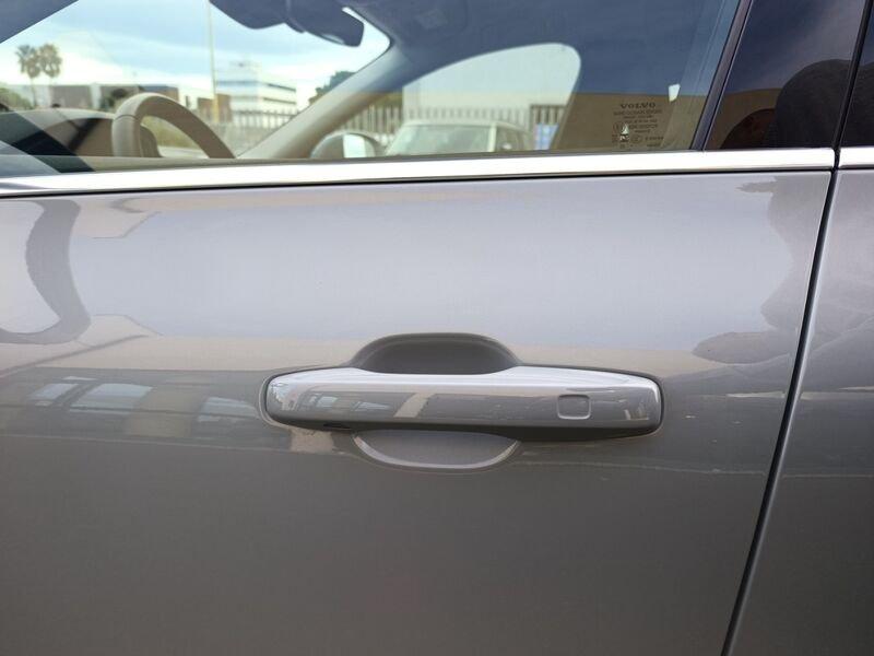 Volvo XC60 XC60 T6 Plug-in hybrid AWD automatico Core