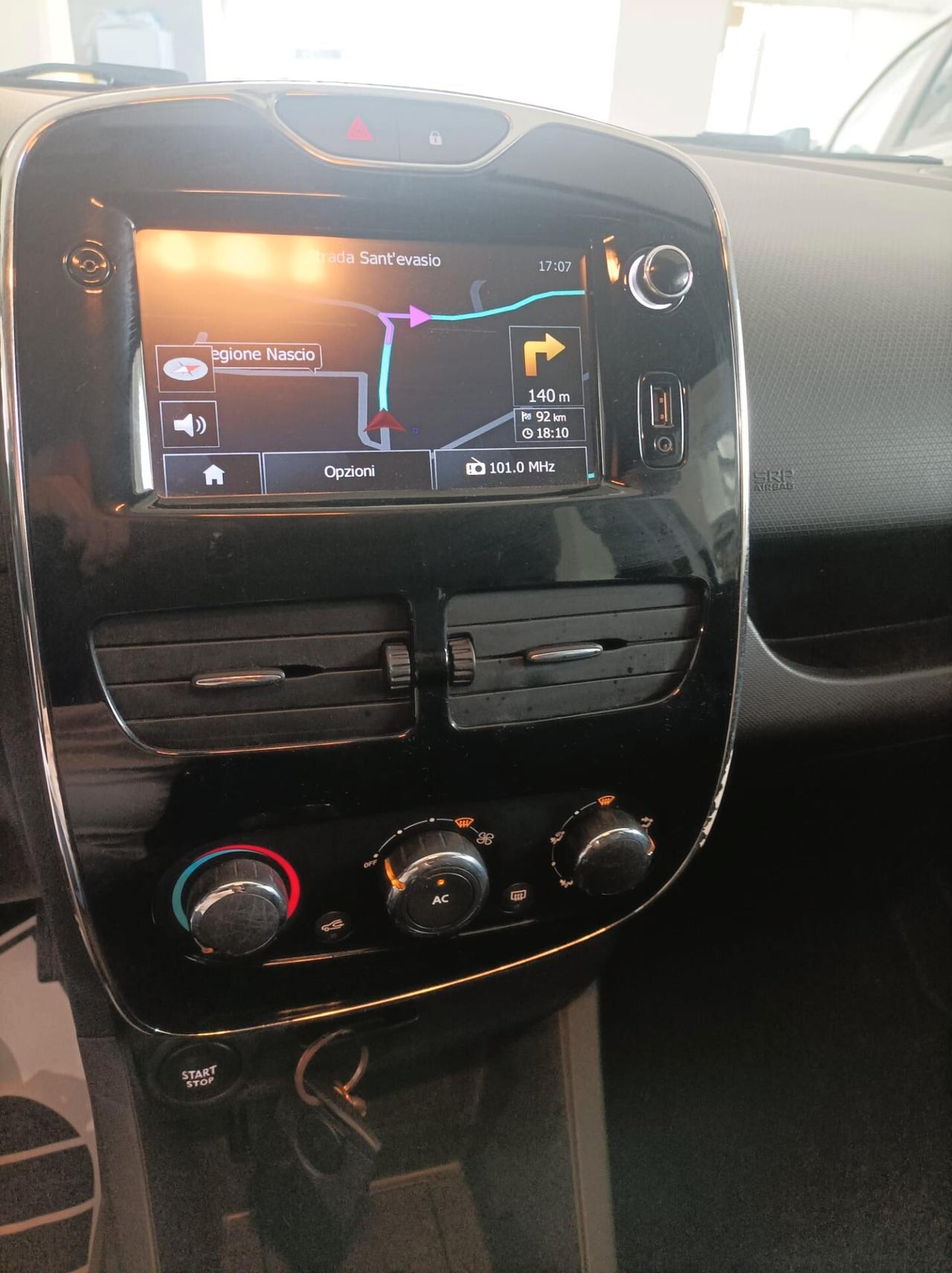 Renault Clio 1.2 16V 5 porte Live! SOLO 113000KM