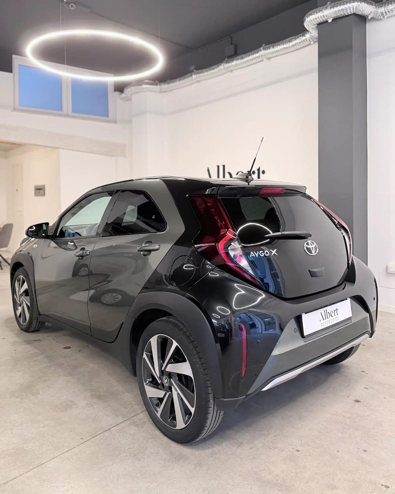 Toyota Aygo X 1.0 VVT-i 72 CV 5 porte Lounge S-CVT