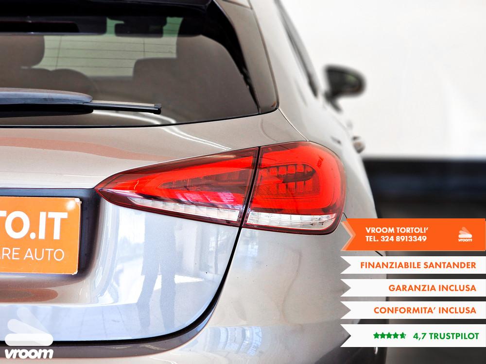 MERCEDES Classe A (W177) A 200 Automatic Sport