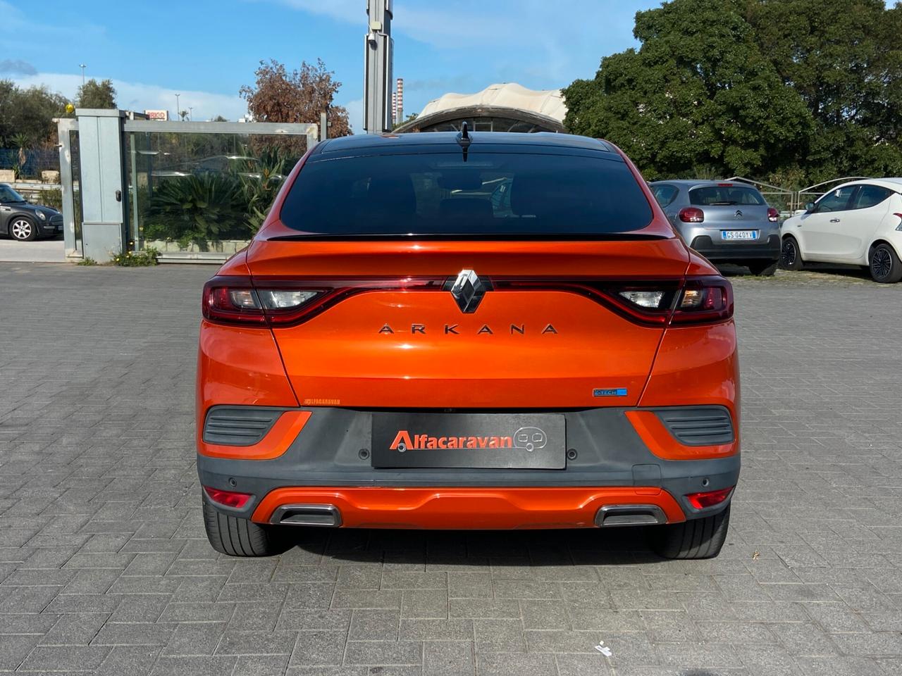 Renault Arkana 1.6 E-Tech full hybrid R.S. Line 145cv