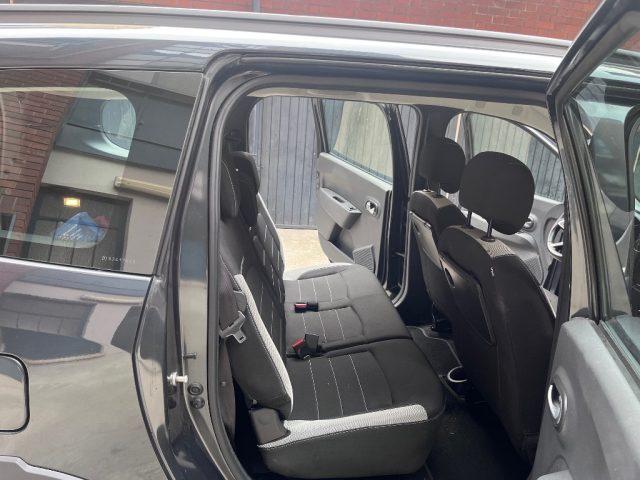 DACIA Lodgy Stepway 1.6 110CV GPL 5 posti come nuova