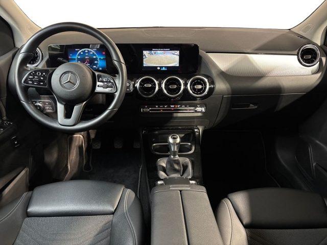 MERCEDES-BENZ B 180 Sport