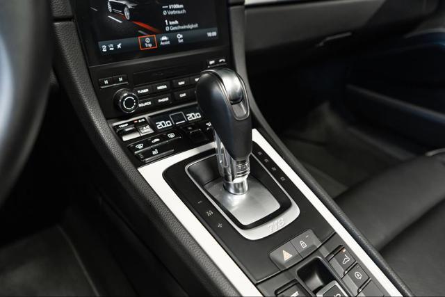 PORSCHE Boxster 718 2.0 Style Edition +LED