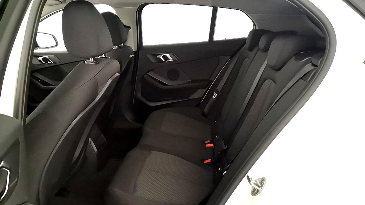 BMW Serie 1 F40 - 118i Msport Exterior 136cv auto
