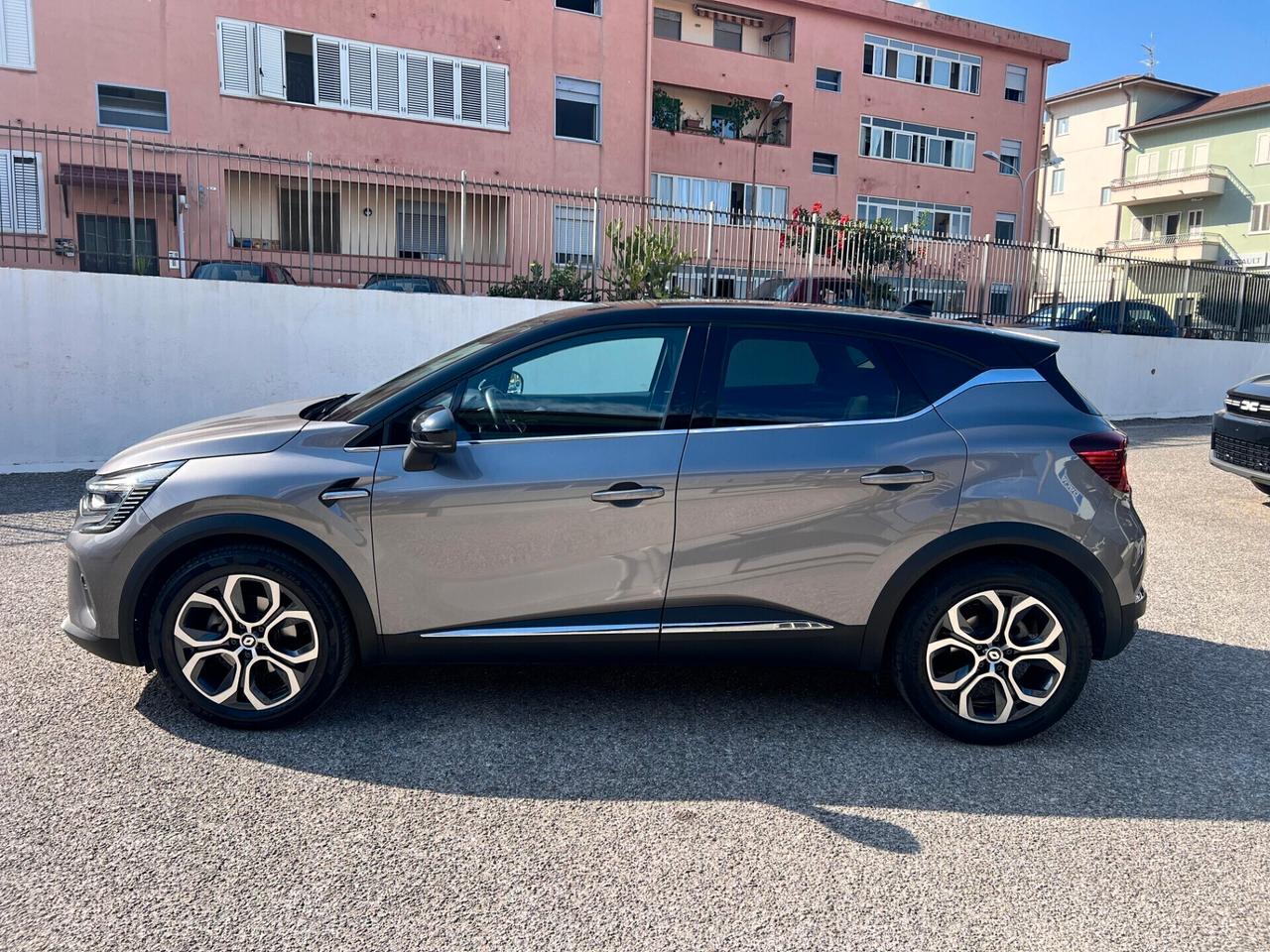 Renault Captur Full Hybrid E-Tech 145 CV Intens