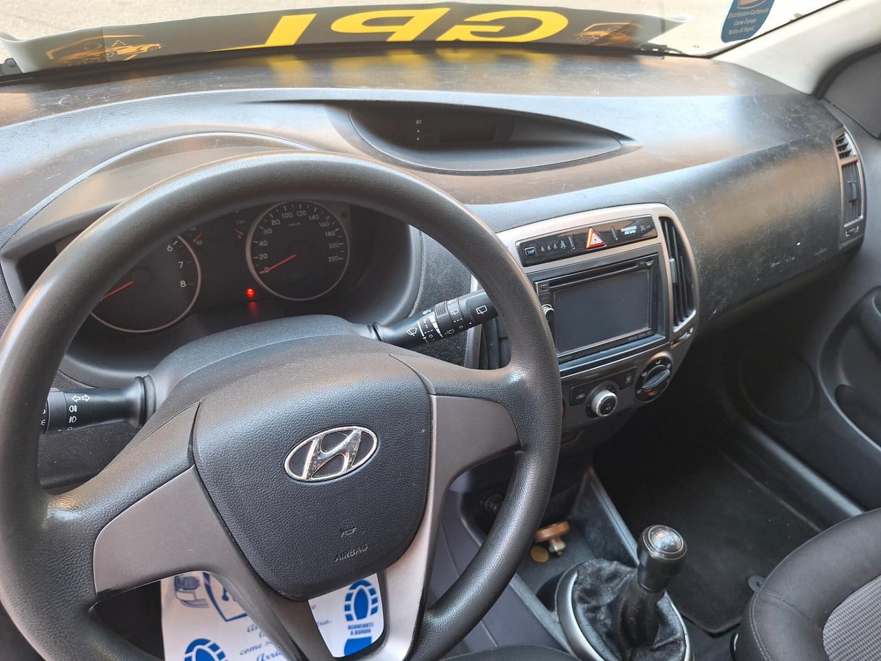 Hyundai i20 1.2 5p. Econext Sound Edition