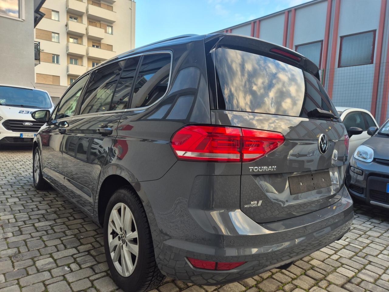 Volkswagen Touran 1.5 TSI ACT HIGHLINE DSG 7 POSTI