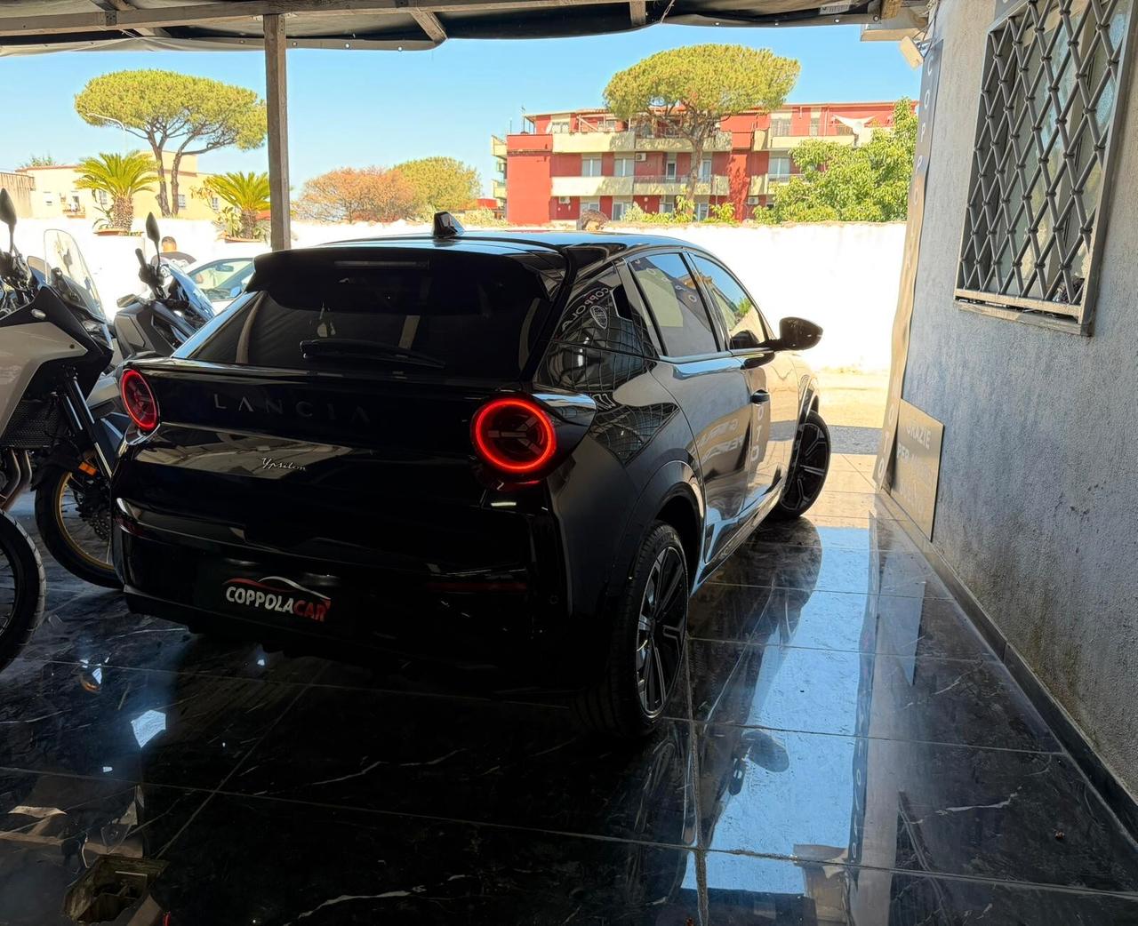 Lancia Ypsilon 1.0 FireFly 5 porte S&S Hybrid Gold Plus
