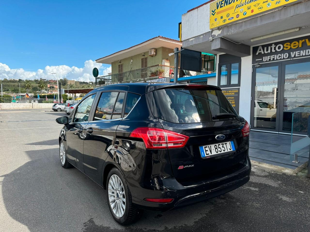 Ford B-Max 1600benzina 105cv TITANIUM Cambio Automatico