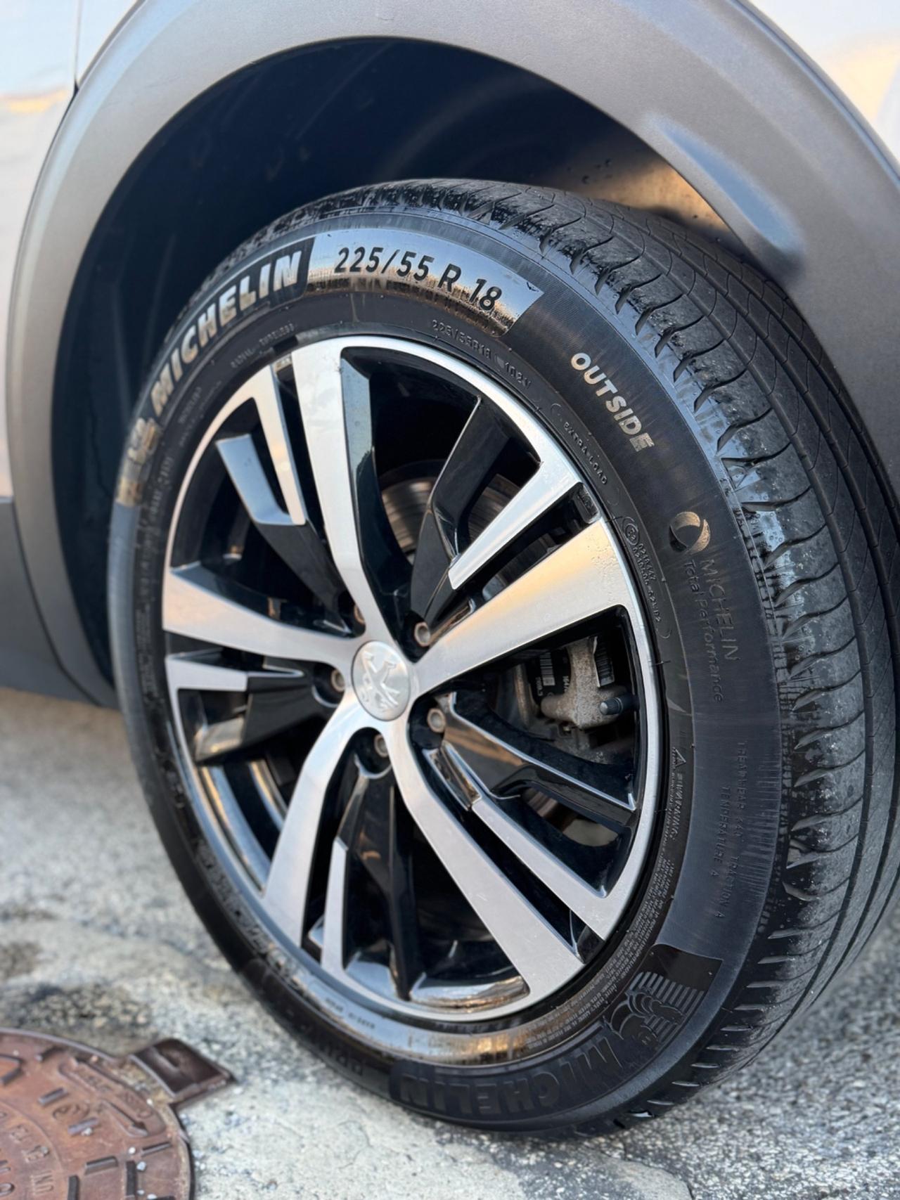 Peugeot 3008 PureTech Turbo 130 S&S EAT8 GT Pack