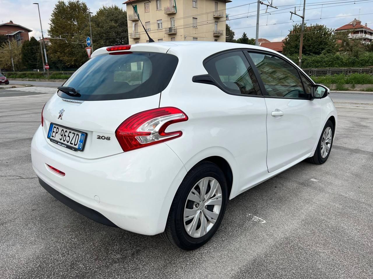 Peugeot 208 1.2 VTi 82 CV 3 porte Access