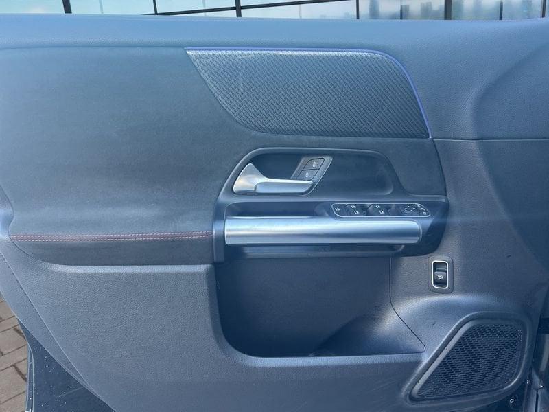 Mercedes-Benz GLA GLA 200 d Automatic Premium